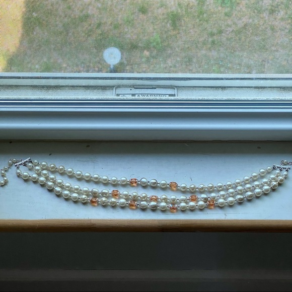 3 strand vintage necklace - Picture 4 of 8